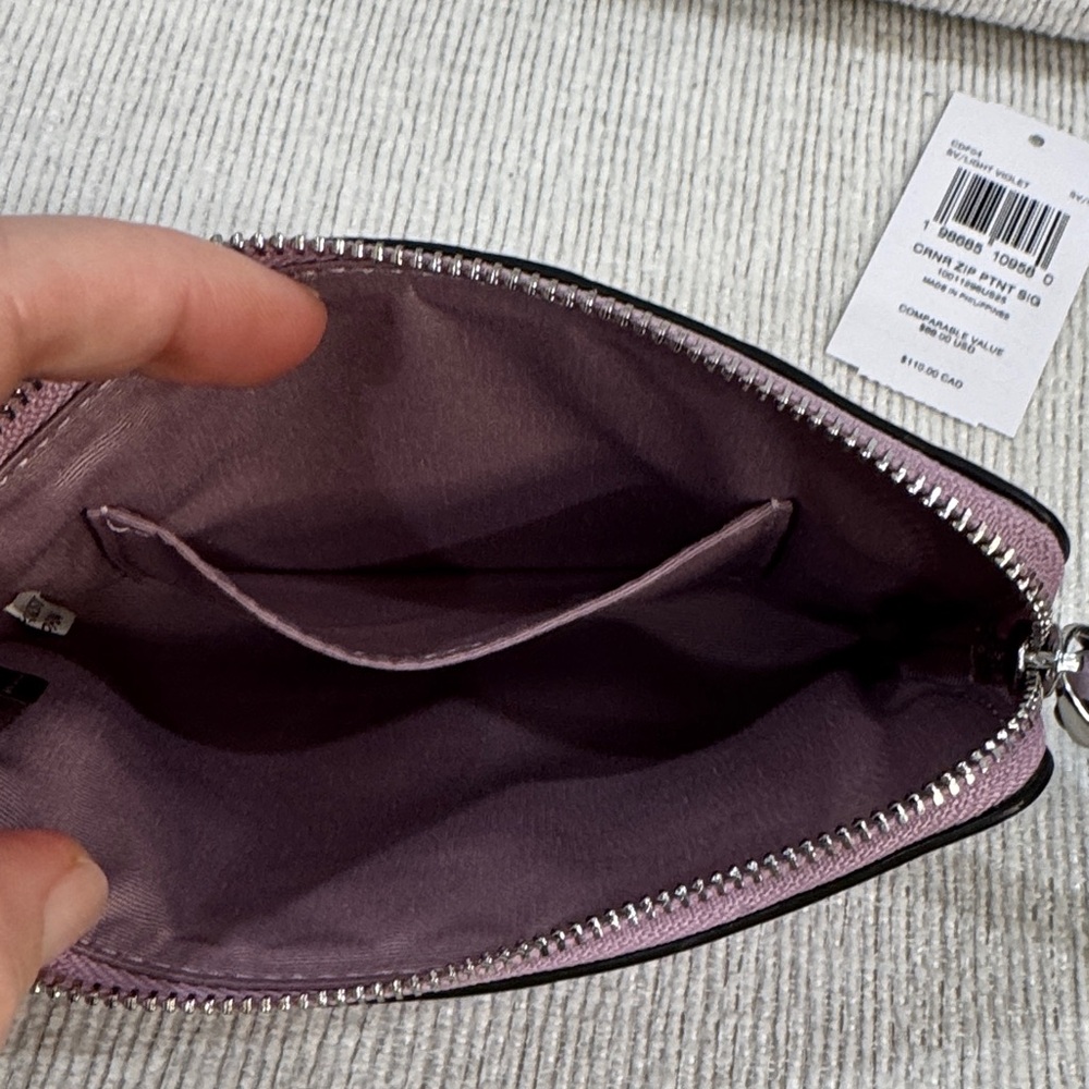 Coach Light Violet Patent Signature Zip Wristlet - Picture 3 of 4